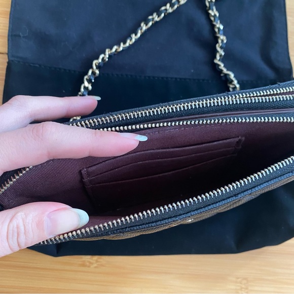 Chanel Clutch on Chain in black caviar leather - Picture 5 of 8